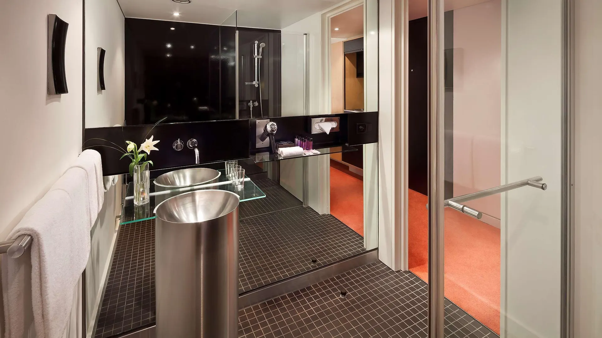**** فندق Innside By Melia Duesseldorf Seestern ألمانيا