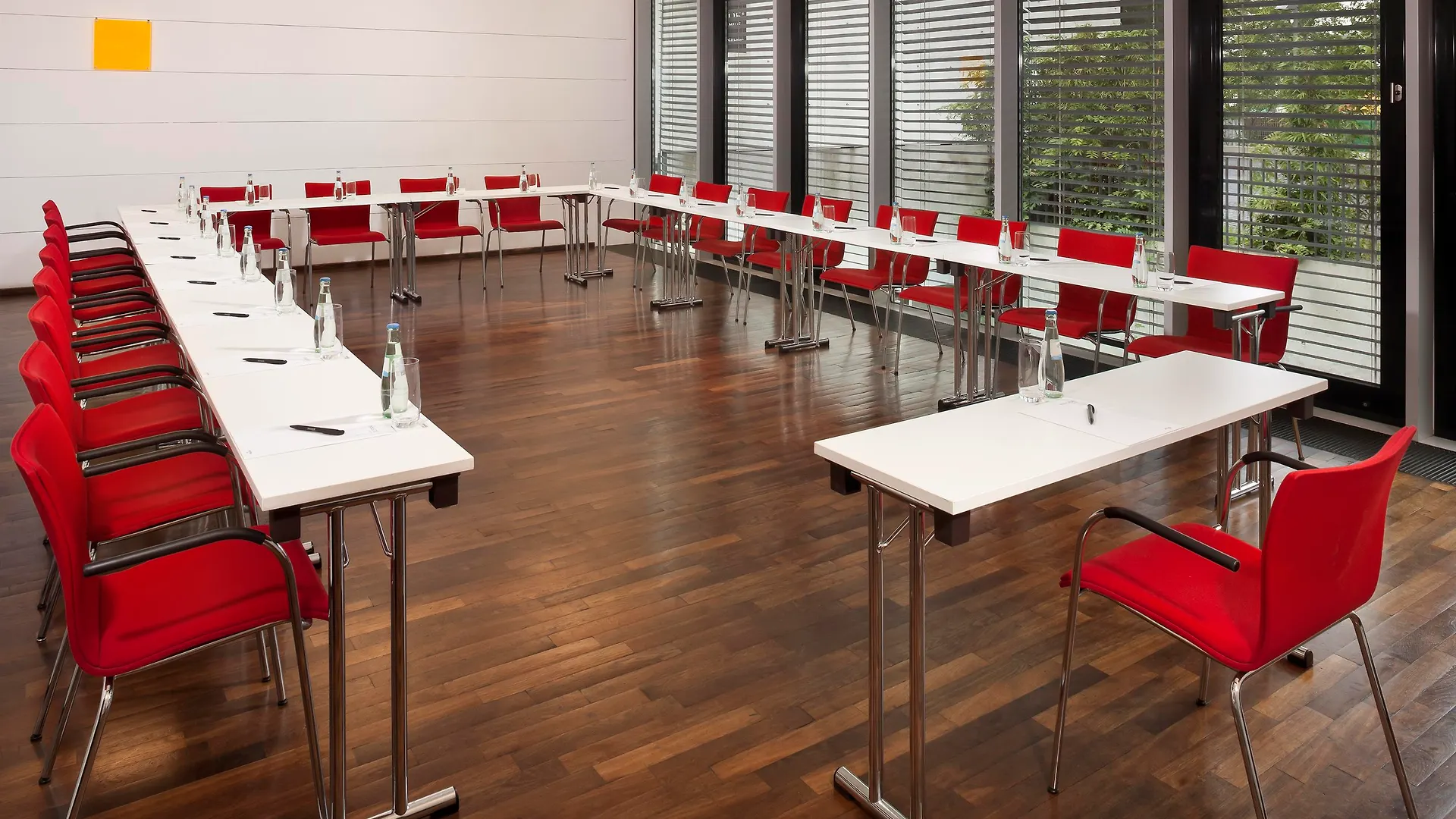 Innside By Melia Duesseldorf Seestern دوسلدورف